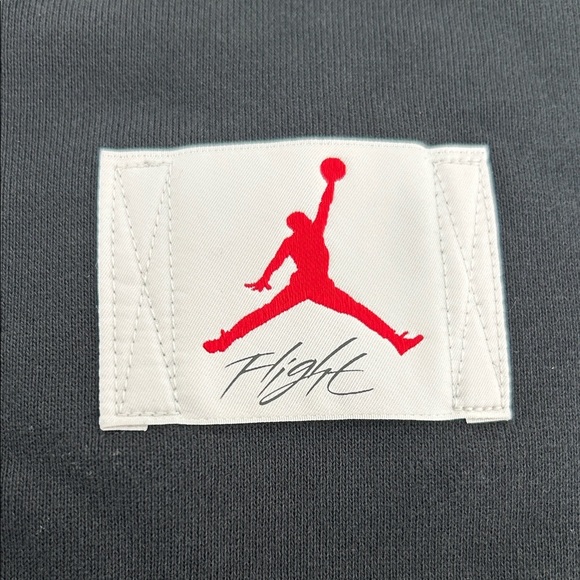 Jordan Flight fleece Black crop Sweatshirt - Picture 7 of 8
